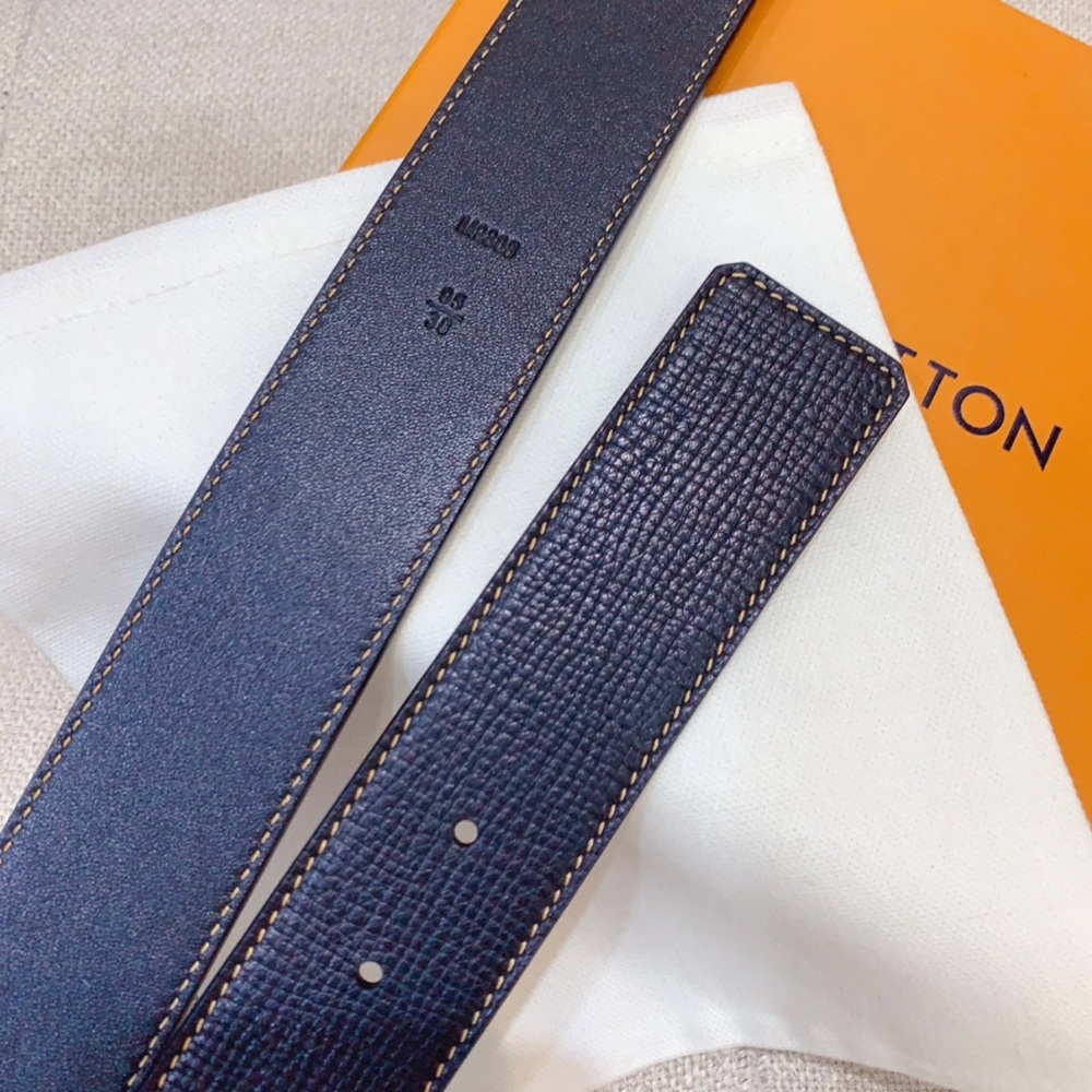 Authentic Luxury Louis Vuitton Leather Belt - Picture 9 of 14